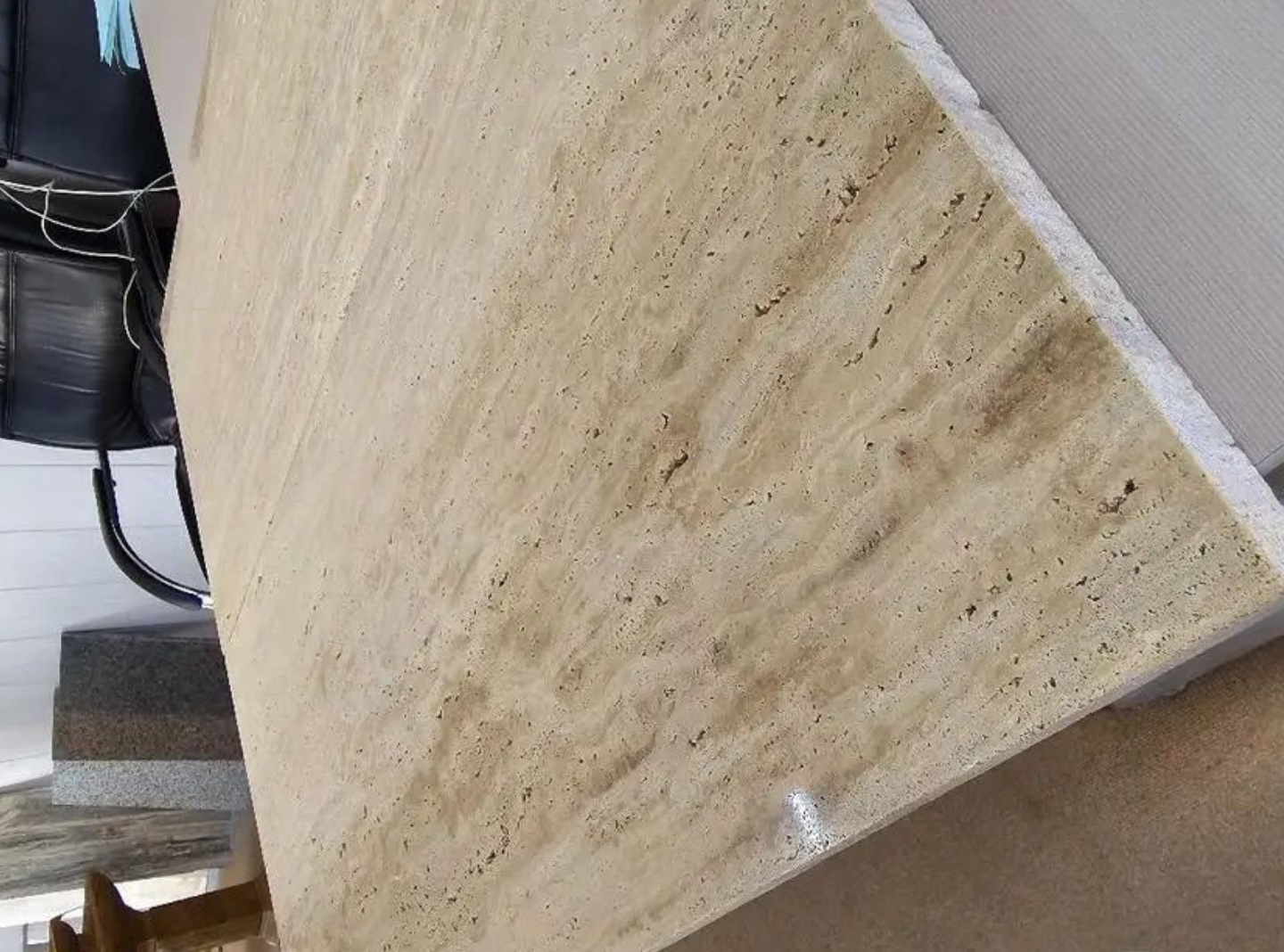 رخام ترافنتينو للواجهات الخارجية