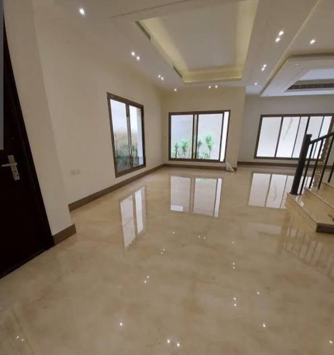 مقارنة بين رخام كريم مارفل ورخام ترافنتينو – أيهما أفضل لمشروعك؟