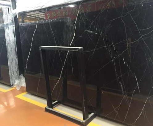 رخام بلاك ماركينا