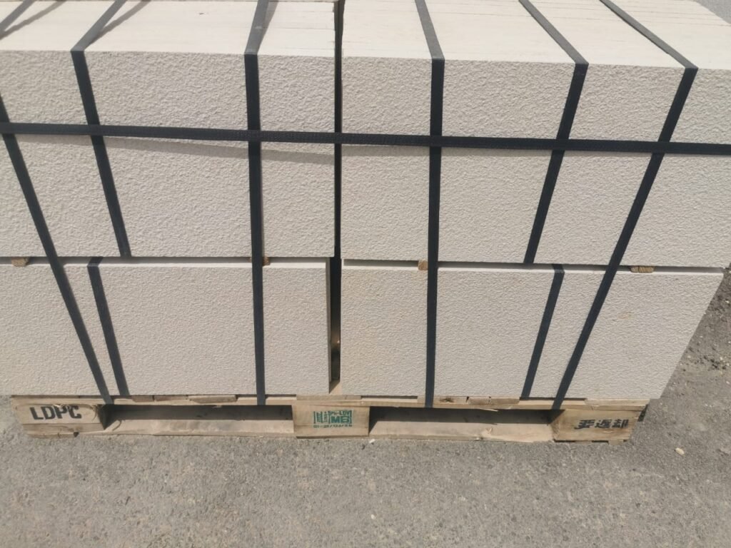 حجر الرياض الأبيض