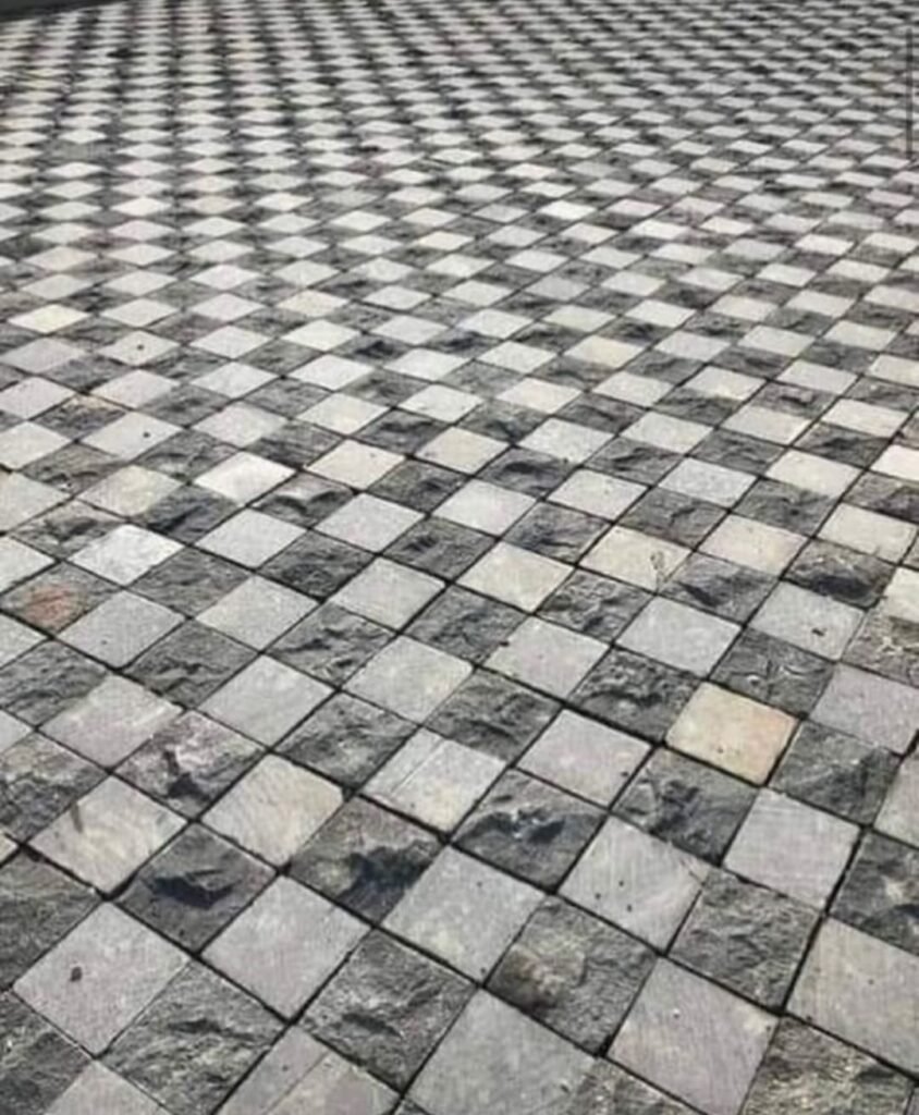 بازلت ١٠×١٠